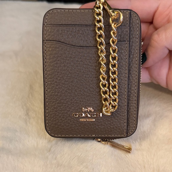 Coach Leather Dark Stone Card Holder with Gold Chain - Picture 2 of 4